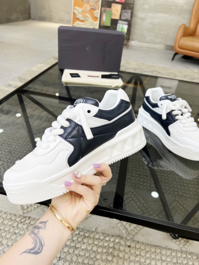 Valentino Sneakers